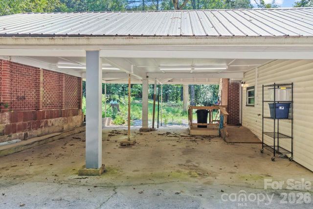 548 Cherry Mountain Street, Forest City, NC 28043