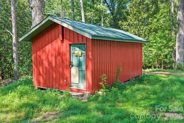 548 Cherry Mountain Street, Forest City, NC 28043