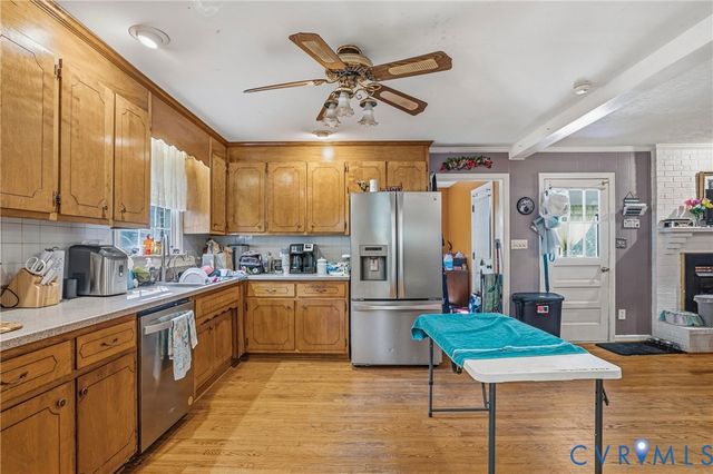 14219 Spruce Ave, Chester, VA 23836