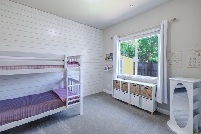 317 Brightside Ct, Roseville, CA 95661