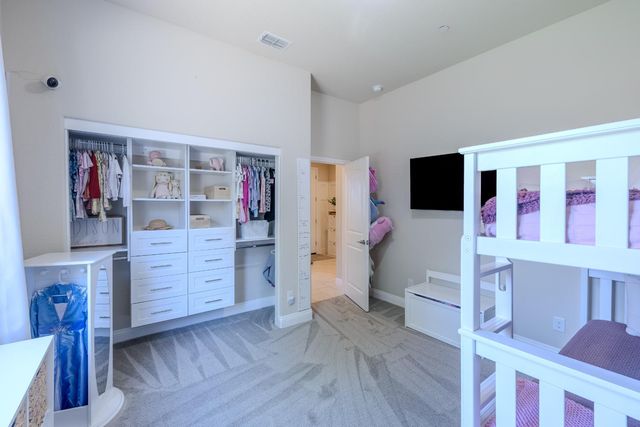 317 Brightside Ct, Roseville, CA 95661