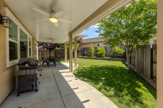 317 Brightside Ct, Roseville, CA 95661