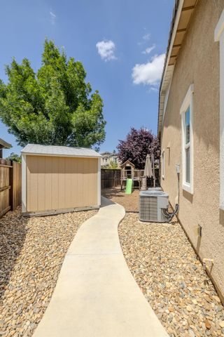 317 Brightside Ct, Roseville, CA 95661