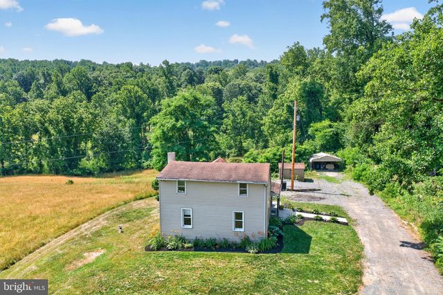 140 LIMEKILN RD, Reading, PA 19606