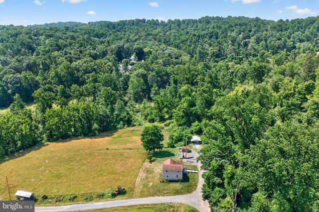 140 LIMEKILN RD, Reading, PA 19606