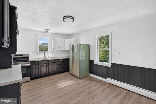 140 LIMEKILN RD, Reading, PA 19606