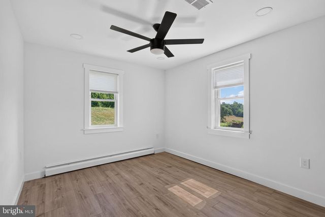 140 LIMEKILN RD, Reading, PA 19606