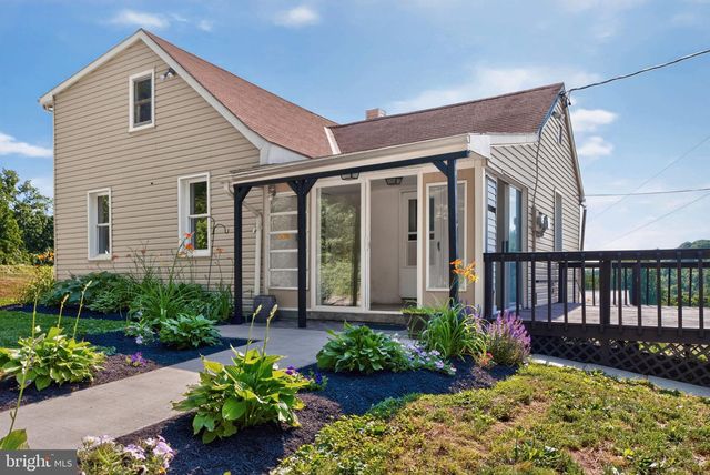 140 LIMEKILN RD, Reading, PA 19606