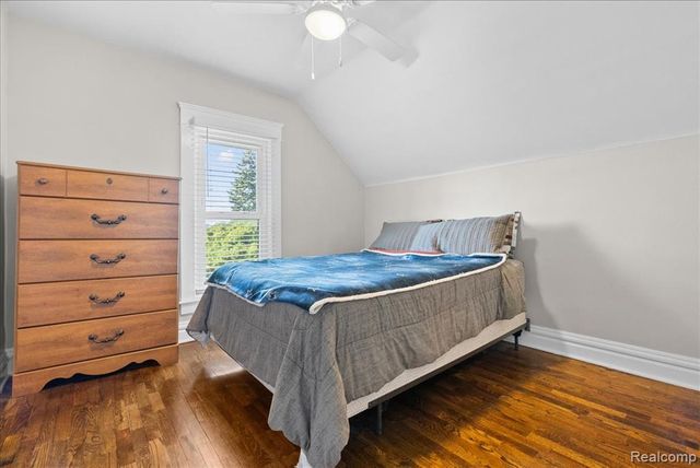 726 W Willow Street, Lansing, MI 48906