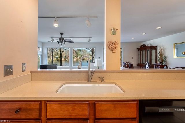 213 The Maine, Williamsburg, VA 23185