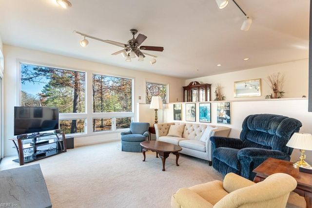 213 The Maine, Williamsburg, VA 23185