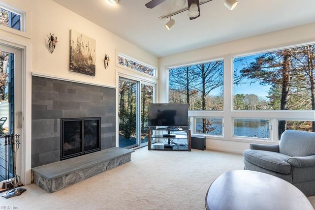 213 The Maine, Williamsburg, VA 23185