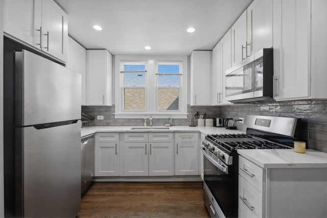 2430 N Normandy Avenue 2, Chicago, IL 60707