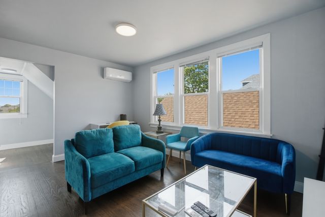 2430 N Normandy Avenue 2, Chicago, IL 60707