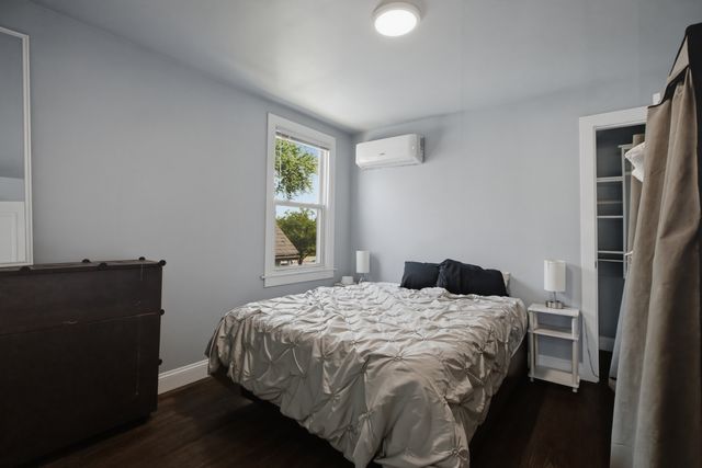 2430 N Normandy Avenue 2, Chicago, IL 60707