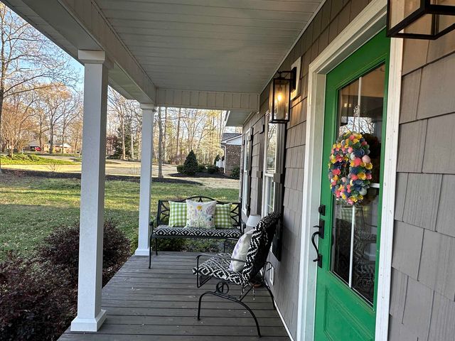 159 Meadow Wood Dr., Gaffney, SC 29341