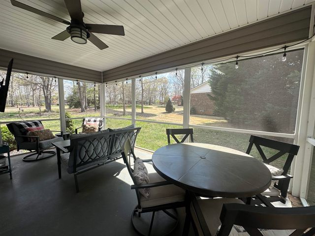 159 Meadow Wood Dr., Gaffney, SC 29341