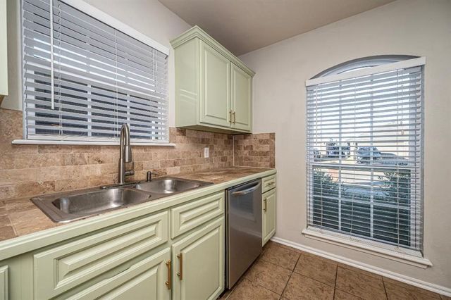 1420 NW 126th Street, Oklahoma City, OK 73120
