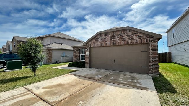 15115 HARBOR LNDG, Von Ormy, TX 78073