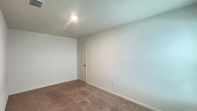 15115 HARBOR LNDG, Von Ormy, TX 78073