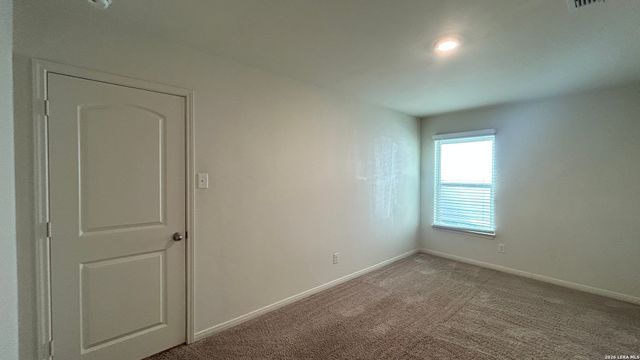 15115 HARBOR LNDG, Von Ormy, TX 78073