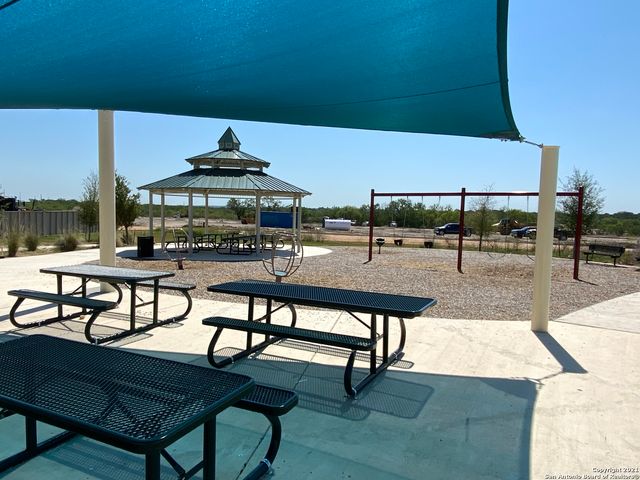 15115 HARBOR LNDG, Von Ormy, TX 78073