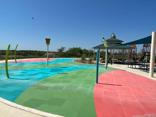 15115 HARBOR LNDG, Von Ormy, TX 78073