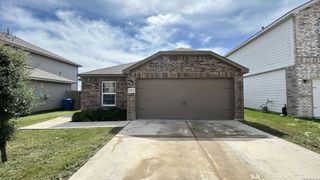 15115 HARBOR LNDG, Von Ormy, TX 78073