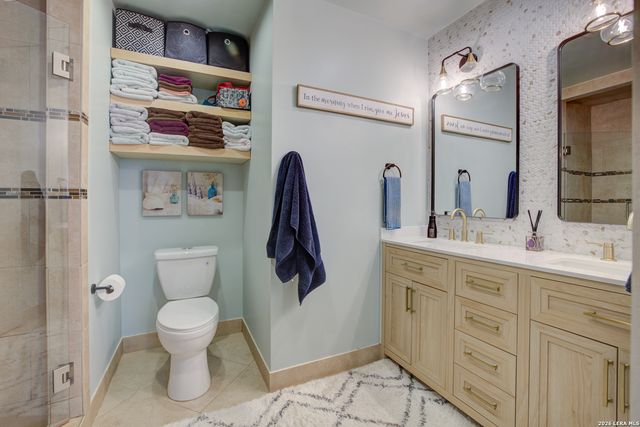 409 Oakwood, New Braunfels, TX 78130