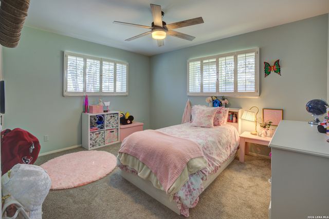 409 Oakwood, New Braunfels, TX 78130