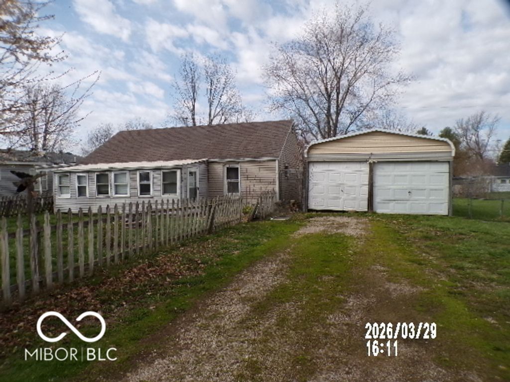 2330 E Cornell Avenue, Muncie, IN 47303