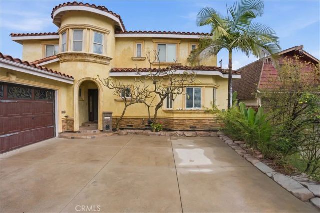 1581 Chanticleer B, Anaheim, CA 92802