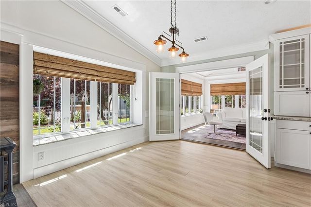 109 Knollwood DR, Williamsburg, VA 23188