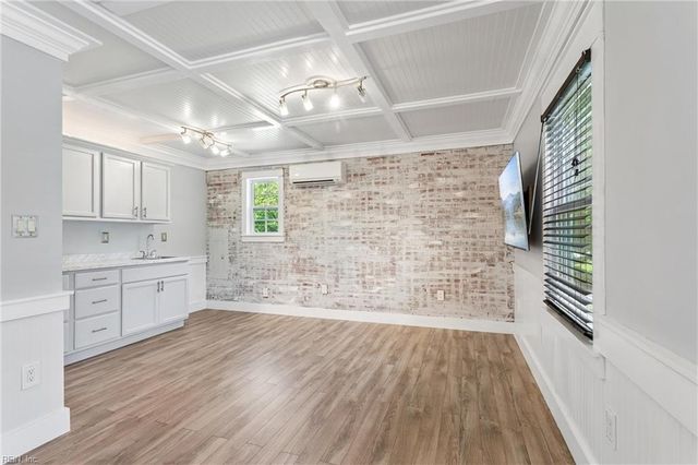 109 Knollwood DR, Williamsburg, VA 23188