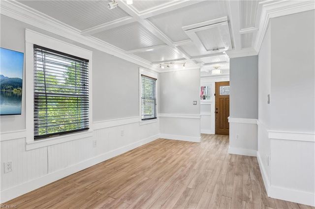 109 Knollwood DR, Williamsburg, VA 23188