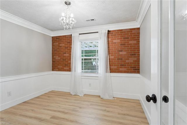 109 Knollwood DR, Williamsburg, VA 23188