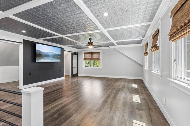 109 Knollwood DR, Williamsburg, VA 23188