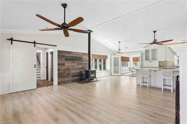 109 Knollwood DR, Williamsburg, VA 23188