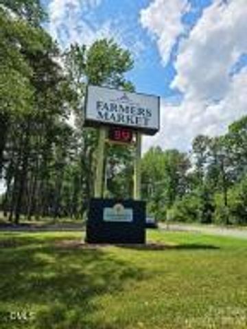 3742 Speer Boulevard, Charlotte, NC 28217