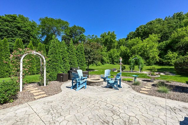 7232 Dartmoor AVENUE, Greendale, WI 53129