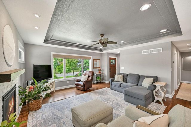 7232 Dartmoor AVENUE, Greendale, WI 53129