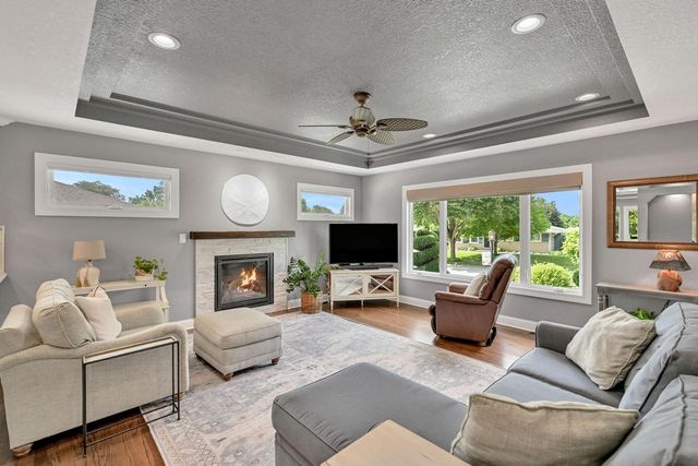 7232 Dartmoor AVENUE, Greendale, WI 53129