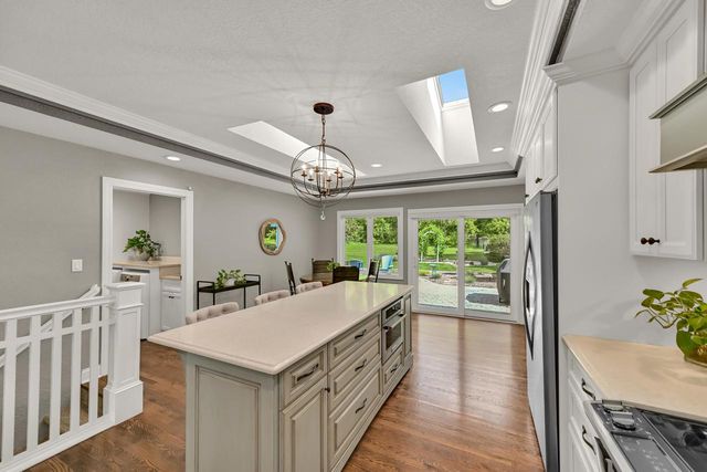7232 Dartmoor AVENUE, Greendale, WI 53129