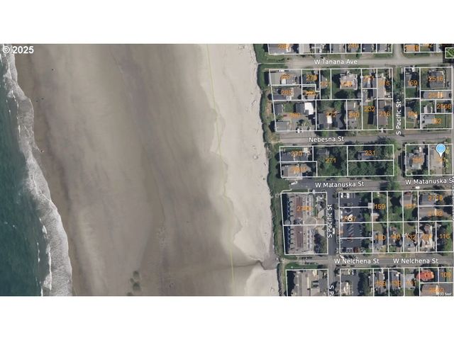 131 W NEBESNA St, Cannon Beach, OR 97110