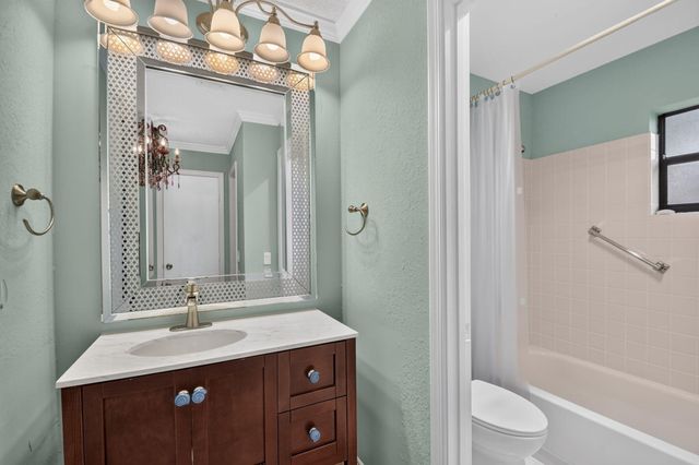 9930 Frangipani Tree Way B, Boynton Beach, FL 33436