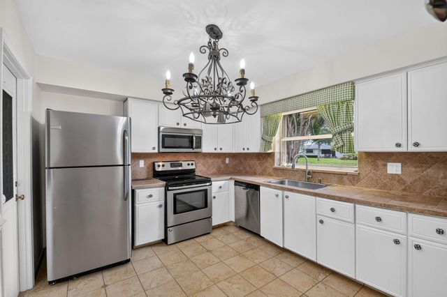 9930 Frangipani Tree Way B, Boynton Beach, FL 33436