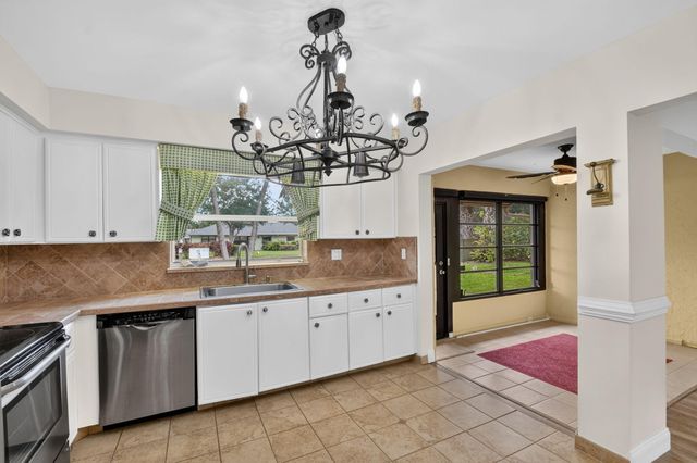 9930 Frangipani Tree Way B, Boynton Beach, FL 33436
