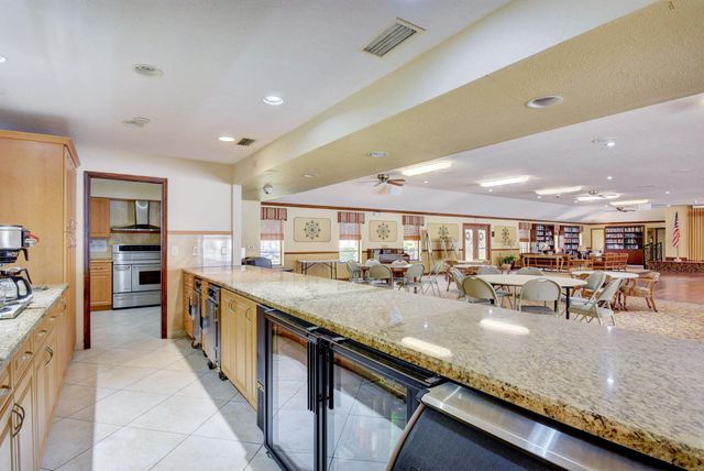 9930 Frangipani Tree Way B, Boynton Beach, FL 33436