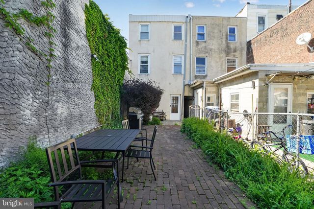 2623 EMERALD ST, Philadelphia, PA 19125