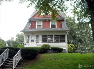301 Penfield Place 301, Dunellen, NJ 08812